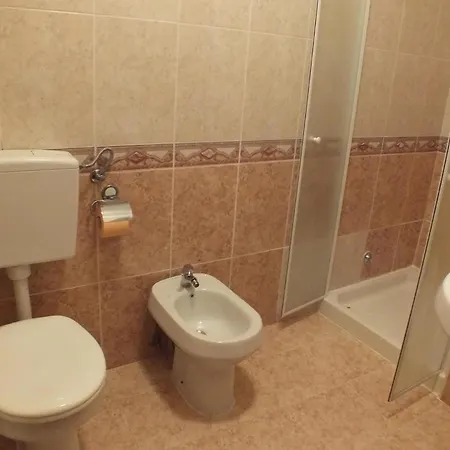 Fuer 4 Personen 2 Ca 52 M In Fiorini, Istrien Umag Und Umgebung Apartment